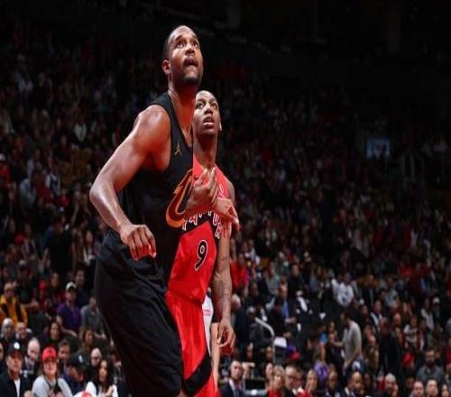 又没有进攻又没有防守，骑士内线新星的表现太对不起他的工资了