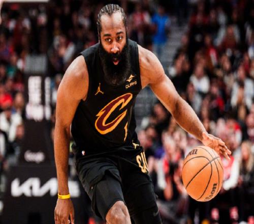 骑士惜败猛龙被追到22：哈登19+8迎里程碑巴恩斯23+9+6制胜两罚