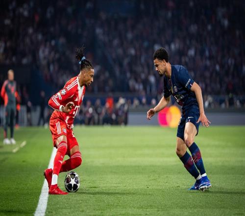 实名羡慕，阿森纳跟队在观看巴黎vs拜仁的半场后感叹：太精彩了