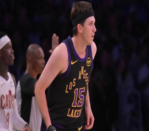 湖人队里夫斯有望在打火箭队的G5中复出，那么卢卡东契奇呢