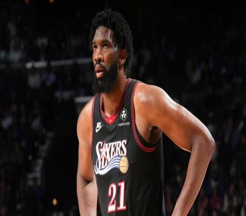 半场战报恩比德复出15+5难救主！塔图姆14+8+4凯尔特人晋级在望