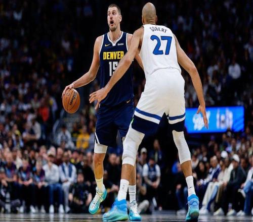 掘金队主帅驳斥批评者，对约基奇状态低迷时的“情绪失控”的指责