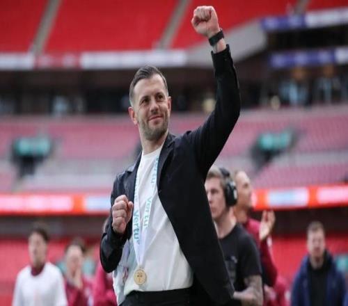 下赛季在英冠和热刺踢北伦敦德比威尔希尔：现在只专注于卢顿升级