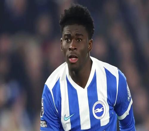 记者：巴莱巴仍愿意加盟曼联，低于8000万镑布莱顿无意谈判