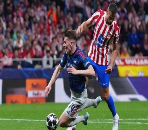 【现场】“墙墙对决”无赢家马竞屡失良机放虎归山