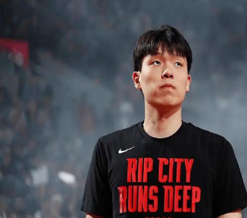 开拓者首轮出局！杨瀚森NBA新秀赛季结束，过程和结果都很失败！