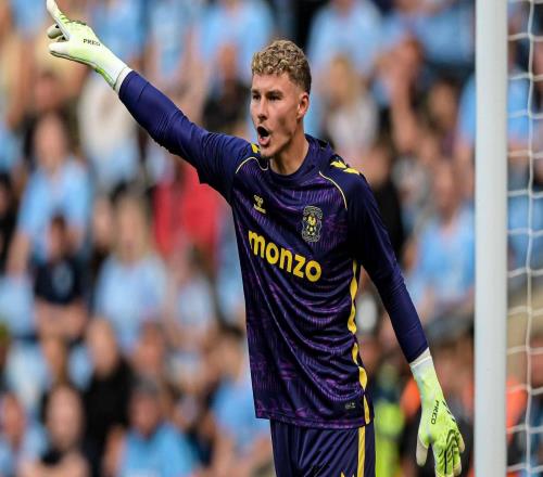 英媒：考文垂想买断海鸥门将拉什沃思，他想继续与兰帕德合作