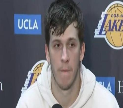 詹姆斯25分湖人负于火箭，里夫斯22分攻守两端全部卧底