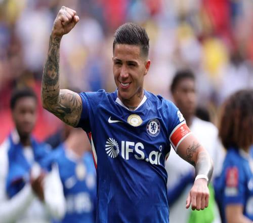 切尔西夏窗头等大事：搞定新教练，然后锁死恩佐