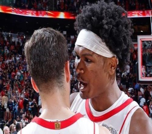 0比3到2比3，火箭客胜湖人延续系列赛悬念！