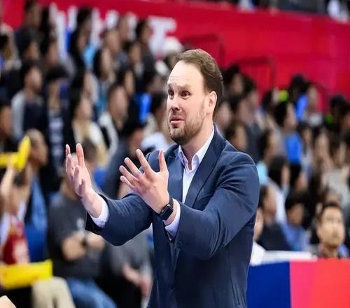 山西助教夺G1采访硬刚裁判：5打8取胜！把翻译都整得不敢说了！