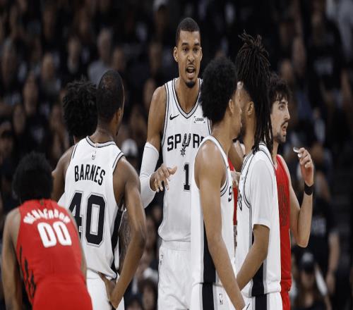 马刺41开拓者晋级文班17+14+6帽福克斯爆发21+9