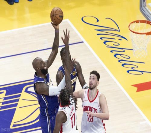 菜鸡互啄！火箭再赢一场拖进G6！詹姆斯全场拉胯，谢泼德拯救球队