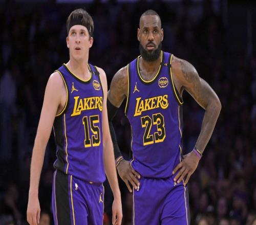 湖人G5评分：艾顿A级隐身，老詹B+缺终结