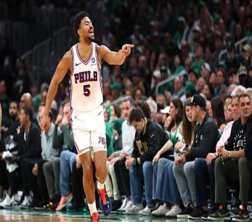 攻防两端都有出色的个人能力，76人应该给替补后场多些表现机会