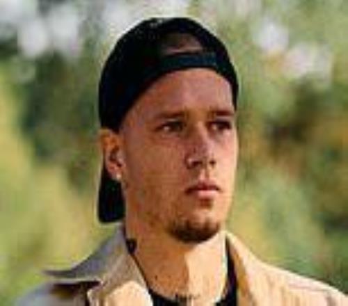 穆德里克消失的一年：从牛排店到四年禁赛