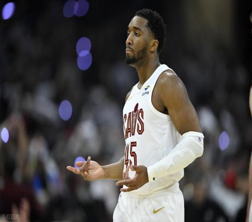 骑士125120赢猛龙，32！哈登里程碑！谁是赢球功臣数据不说谎