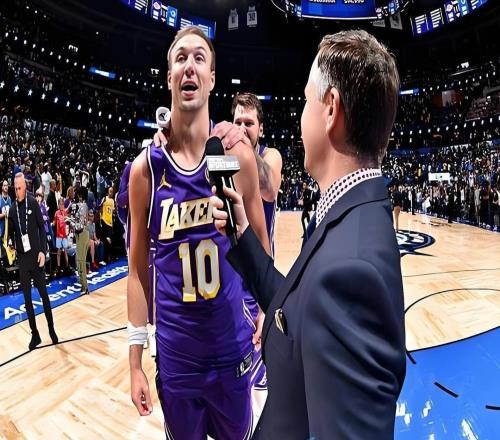 湖人输火箭，赛后收4好1坏消息，罪魁祸首不是斯马特，而是肯纳德