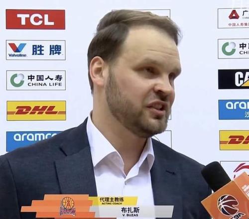 太敢说了！山西男篮外教：今晚我们5打8取胜，为球员感到骄傲