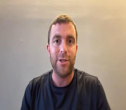 罗马诺：莱万经纪人还没来意大利雅克松愿意去意甲踢球