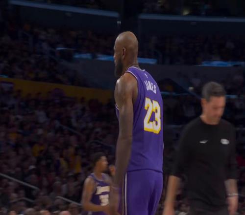 NBA季后赛：湖人被火箭连追2场，东部四组对决全到第6回合