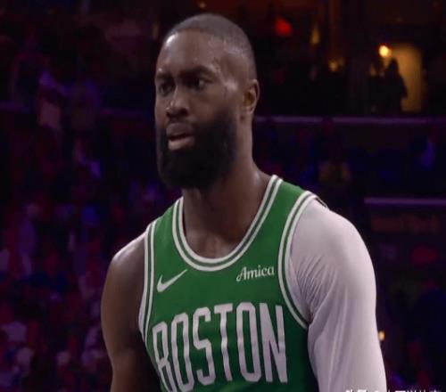 NBA季后1日战报首个33来了18冠王又输了东部第7爆发进抢七大战