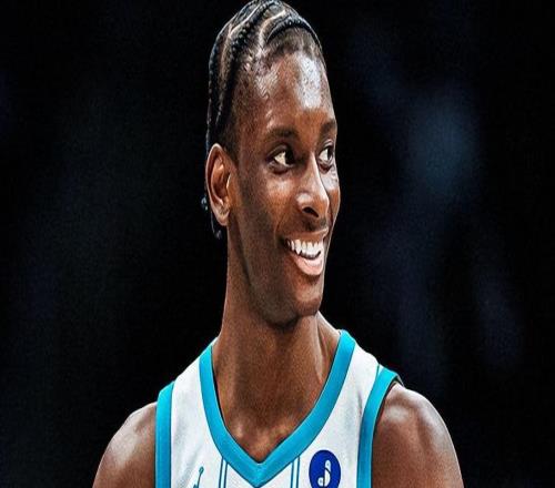 NBA官方：黄蜂内线迪亚巴特荣膺拼搏奖击败追梦哈特等对手