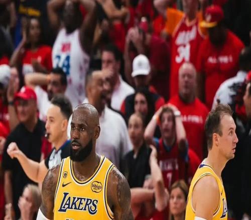 NBA总裁现场观战，20分暴揍火箭队！湖人42晋级，将战西部第一！
