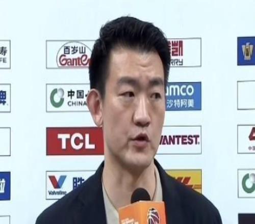 王博：不能因为胡金秋轮休就松懈，一切都为了支持我们的球迷