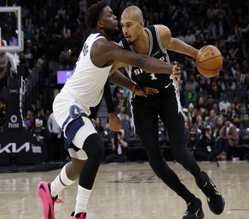 NBA次轮首组对阵出炉：马刺vs森林狼本季交锋马刺12处下风
