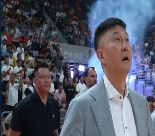 广东公示季后赛首轮G3生死战主场门票：最高1588元最低150元