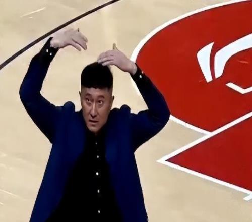 广东万人主场球馆球票全部售空！CBA广东德比大战今夜火爆开打