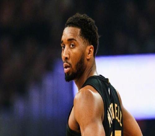 哈登18+6+3+3NBA历史第1人，米神22分阿伦大号两双，骑士抢七屠龙