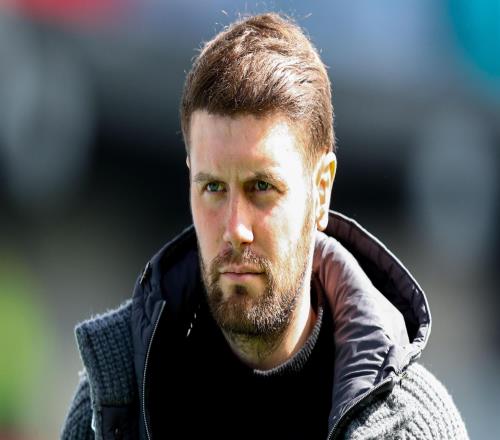 33岁主帅续约：布莱顿的豪赌为何押对了