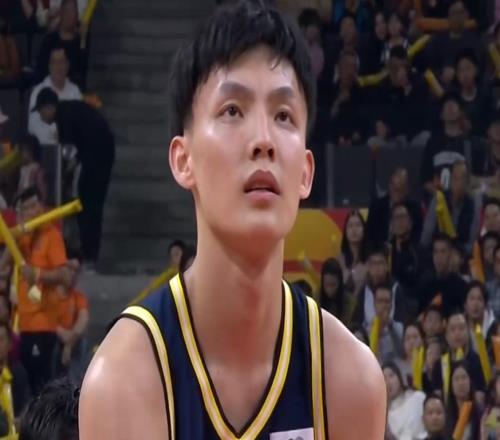 广东3消息！徐杰深夜发声，徐昕回归再生变故，京粤首战时间出炉