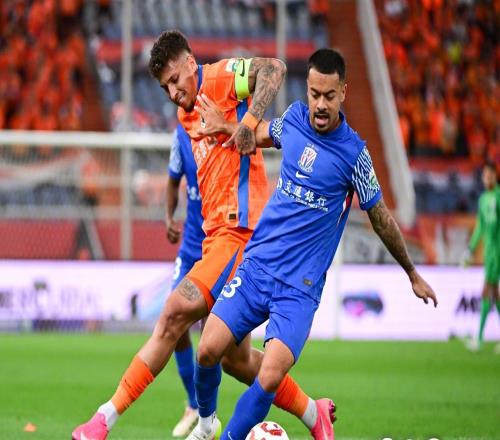 央视直播！鲁沪大战+辽蓉对决，郑智缺席，米特里策复出