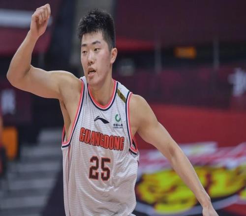 广东94102北京！球员评分：3人满分，4人良好，3人不合格