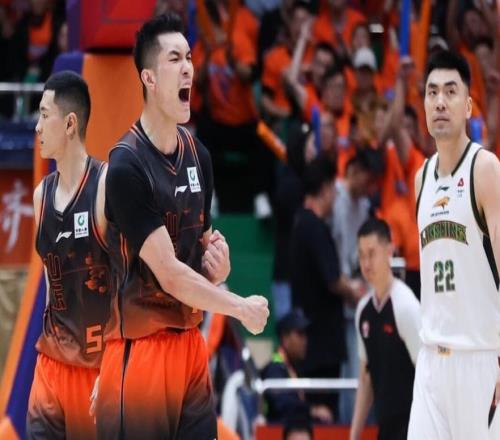 CBA季后赛第一黑马！掀翻辽宁后险爆冷上海：他们能上演黑八吗
