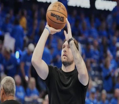 这下难了，ESPN记者：湖人已经不对东契奇本轮复出抱有幻想