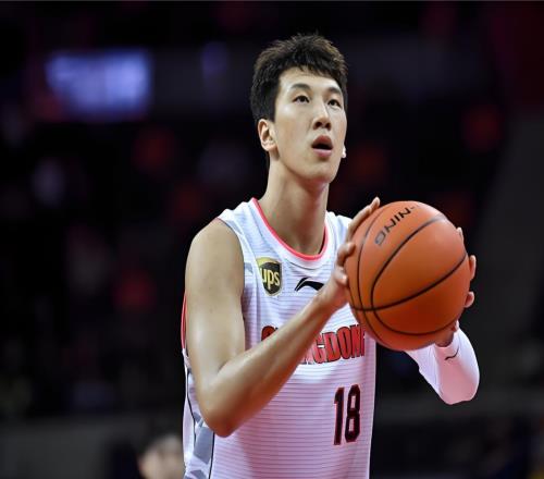 输北京队8分！揪出1个表现最差之人，坑惨了广东队
