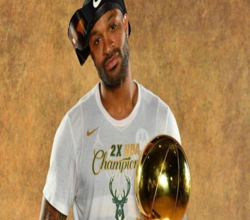 告别NBA生涯！41岁塔克正式宣布退役：曾随雄鹿夺得总冠军