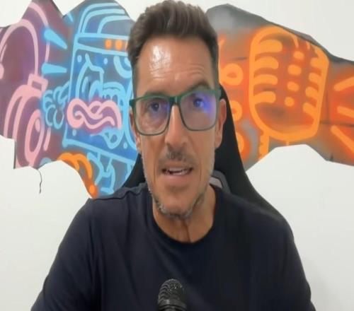 记者谈冲突细节：巴尔韦德多次挑衅在先对楚阿梅尼多次恶意铲抢