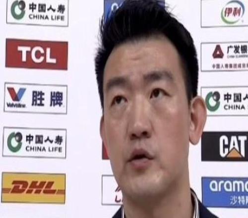 王博：大家没有因上一场失利而士气低落，期待G3能有好的表现