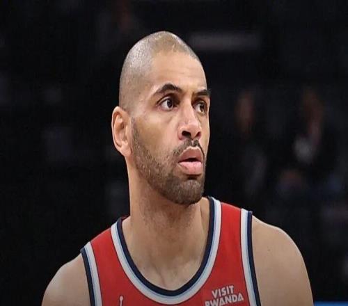 NBA爆了！8人将集体退役真的没想到啊！