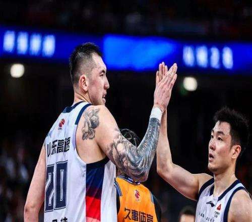 邱彪任重道远！山东高速不是强队，今夏两个顶薪合同是关键