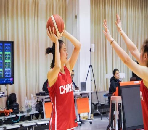 女篮集训缺人紧急补入!继续抵制宫鲁鸣长期集训将自讨苦吃