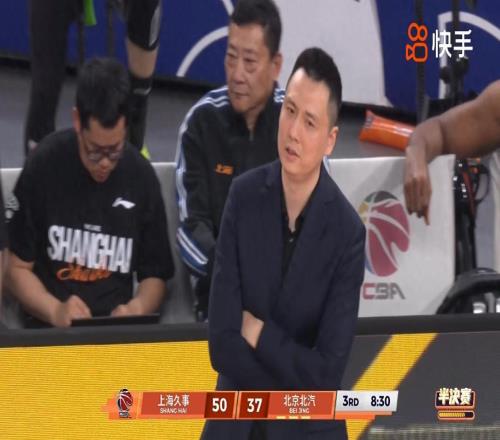 6中0疯狂打铁，为何还让弗格打决胜局卢伟说缘由，沪蜜不买账