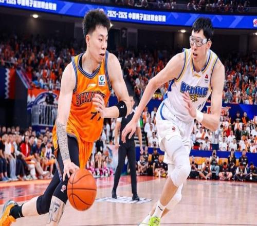 CBA第一争冠大热！上海掀翻北京豪取26连胜：谁能阻挡他们冲冠