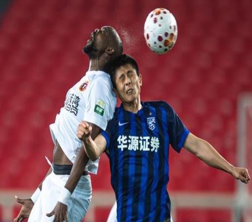 成都蓉城提前3轮锁定半程冠军，“西南F3”凭啥集体占据积分榜前三