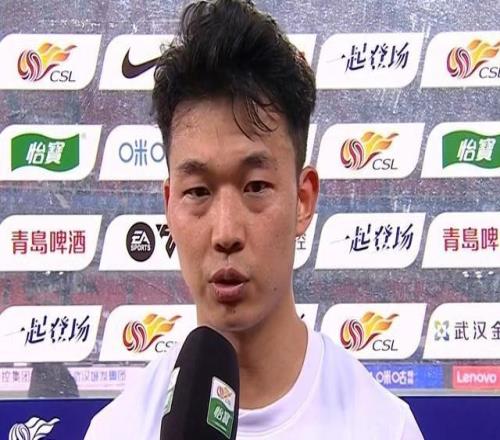 严鼎皓：客场比赛很艰难，希望这1分能给大家灌注更多信心